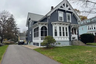 104 Church St #4