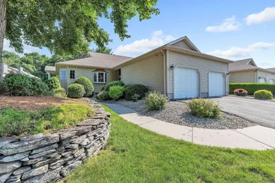 106 Pine Grove Dr #106 1