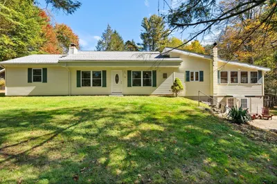 120 Fisk Road 1