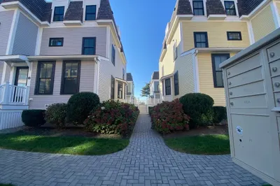 60A Harvard Ave #60A 1