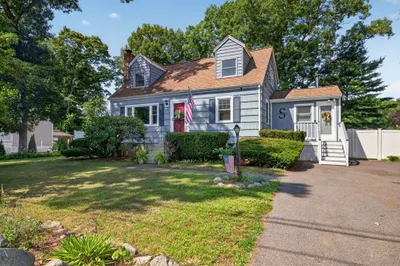 120 Farm St