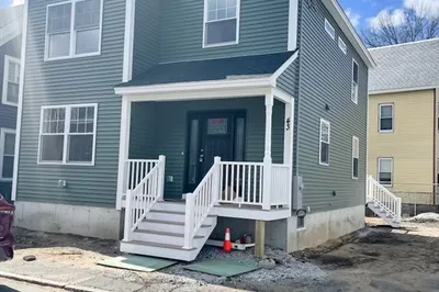 43 Hastings St 1