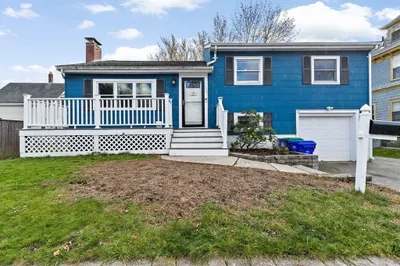 133 Crescent St 1