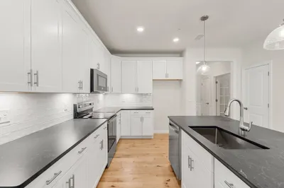 401 Emery Lane #103 1