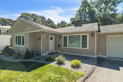 26 Dunn Ave 1