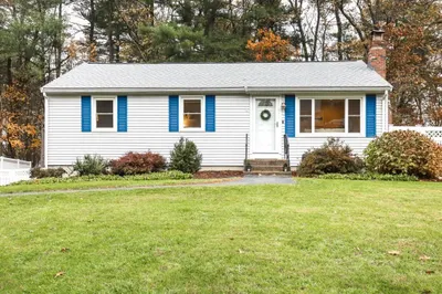 79 Ivy Lane 1