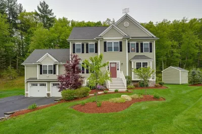 12 Green Meadow Dr 1