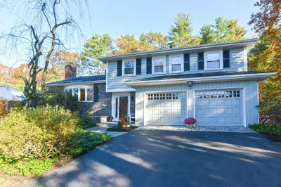 7 Tamarack Rd