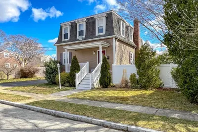 14 Maywood St 1