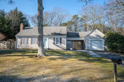 45 Freeman Rd 1
