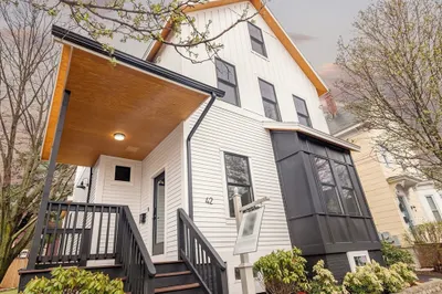 42 Sargent Ave 1
