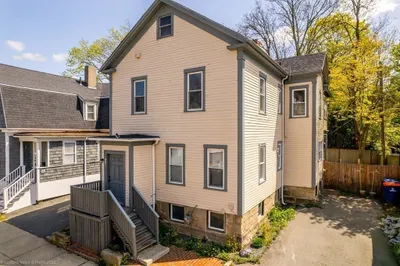 114 Chancery St