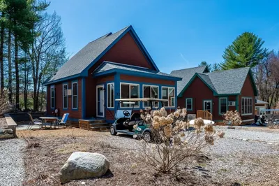 12 Farmhouse Row #12