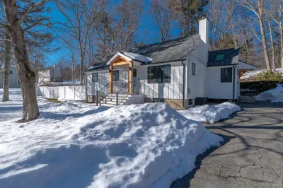 55 Southville Rd 1