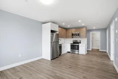 632 Centre St #306 1