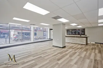 1611 Main Street 1