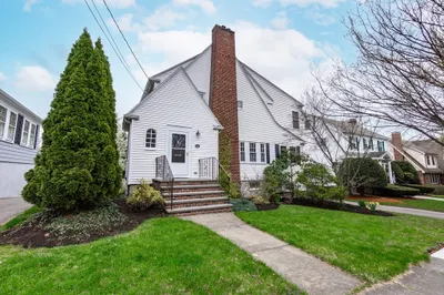 42 Richardson Rd 1