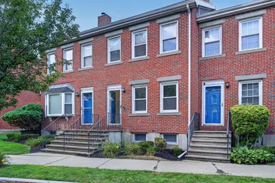 28 Admirals Way #28 1