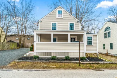 9 Grove St #9 1