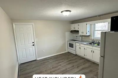 31 Joyce St #9