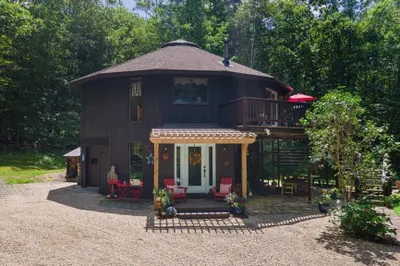 332 Eaton Rd