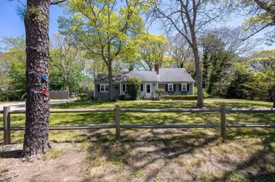 318 Camp Street 1