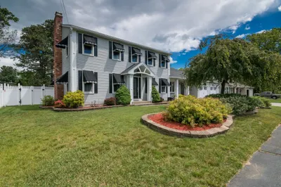 88 Mcdonald Drive 1