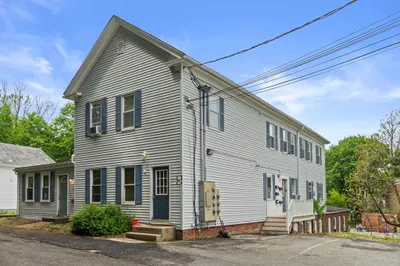 15 Maynard Ave 1