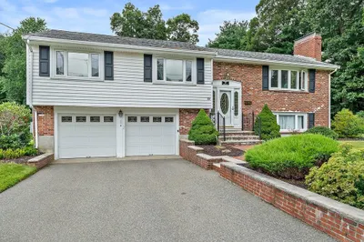 19 Heather Ln 1