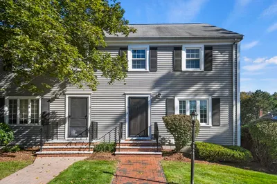 15 Casey Cir #15