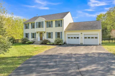 6 Baker Pond Road 1