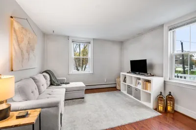 38 Moseley Avenue #3 1