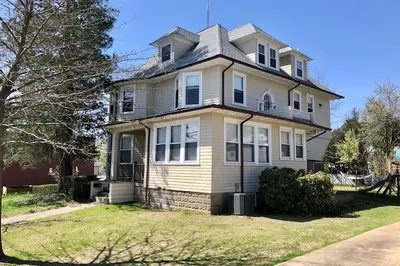 65 Oak St #1 1