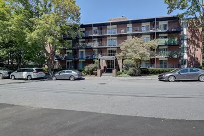 45 Oval Rd #31
