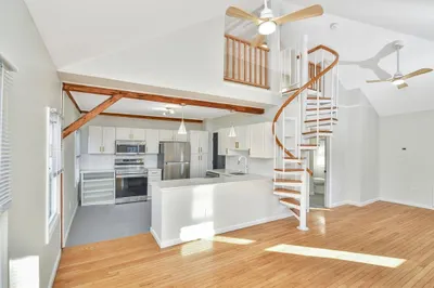 21 Park St #2R
