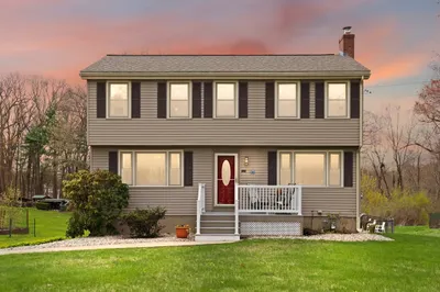 105 Greenmeadow Drive