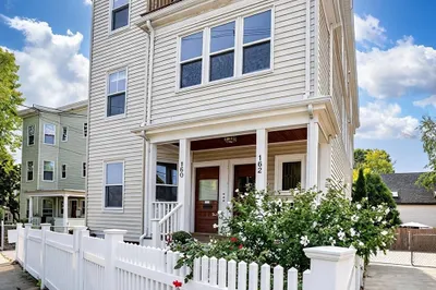160 Holland Street #1 1