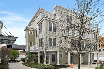31 Wheeler Street #203