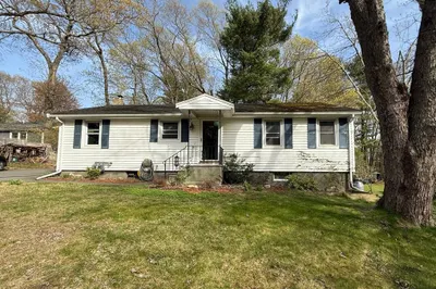 31 Carey Ave