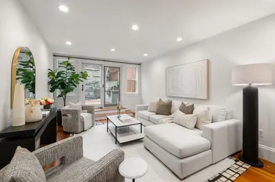 6 Adams Street #1