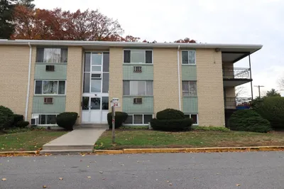 24 Nelson Drive #2A