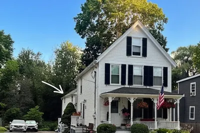 22 Bedford St #22