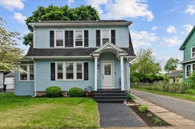 27 Oakland St 1