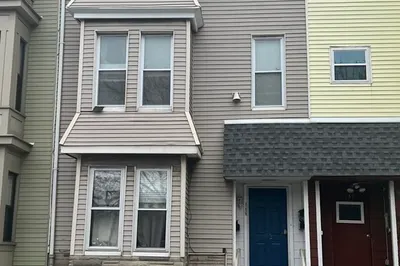 133 Havre Street #1