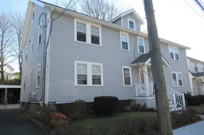 24 Brook Road 1