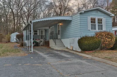 51 Sonia Dr