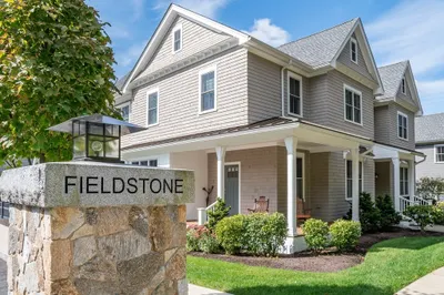 1 Fieldstone Way #1 1