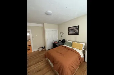408 Neponset Ave #2R 1
