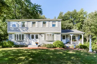 44 E Village Rd 1