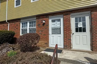 252 West St #3 1